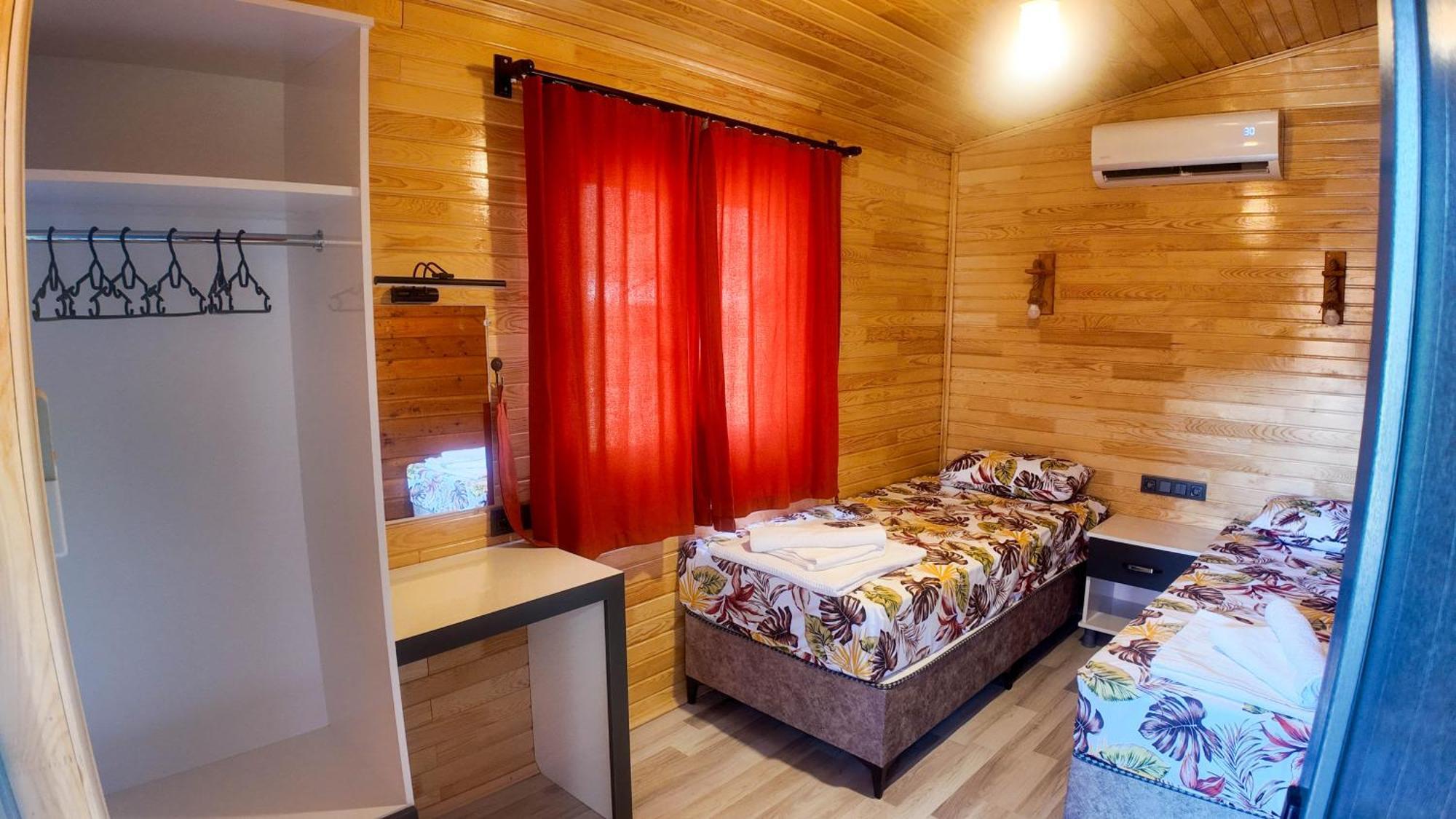 Ugur Pansiyon Bungalows Cirali Exterior photo