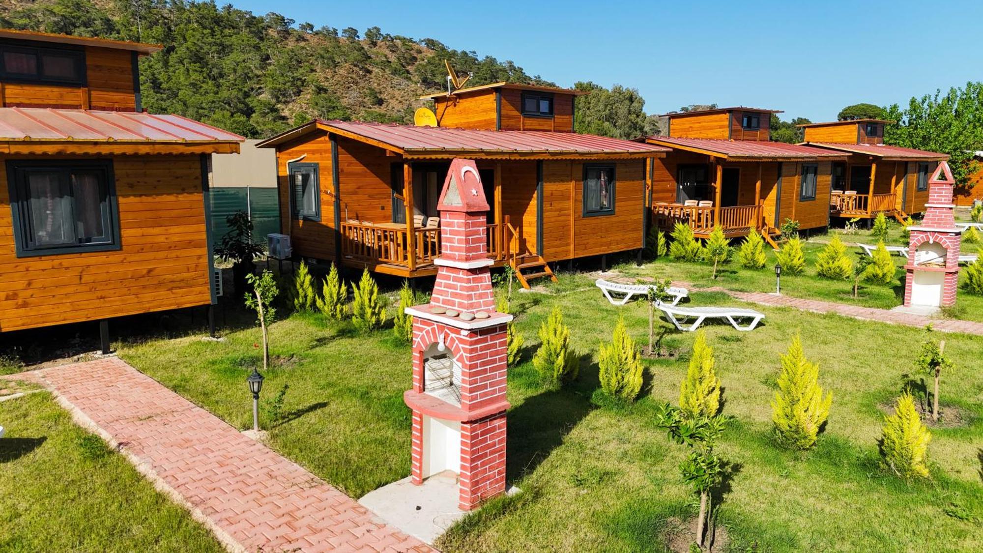 Ugur Pansiyon Bungalows Cirali Exterior photo