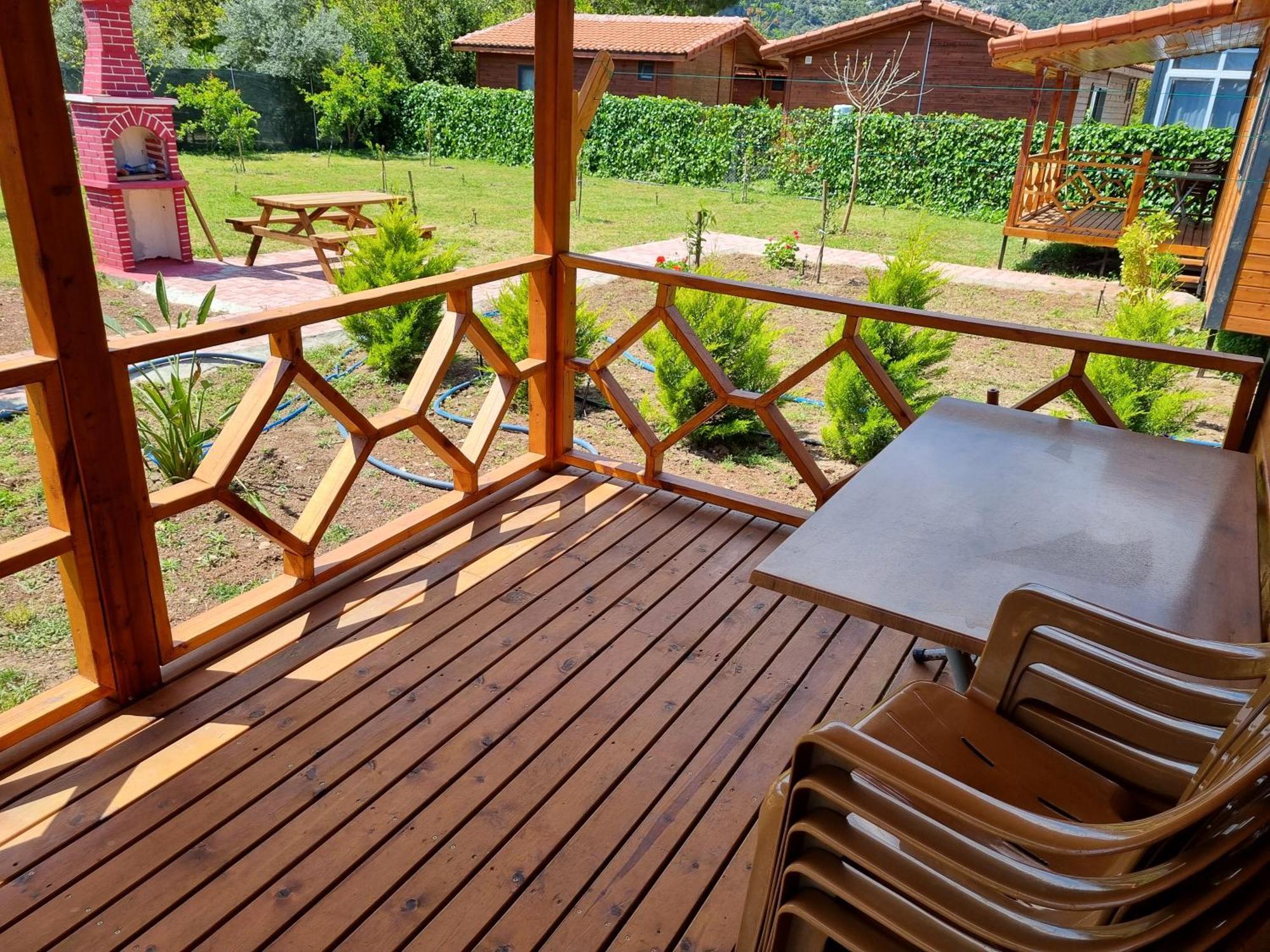 Ugur Pansiyon Bungalows Cirali Exterior photo
